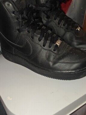 Nike Black Men's Air Force 1 Low Sneakers